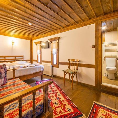סאפראנבולו Hanedan Konak Hotel מראה חיצוני תמונה
