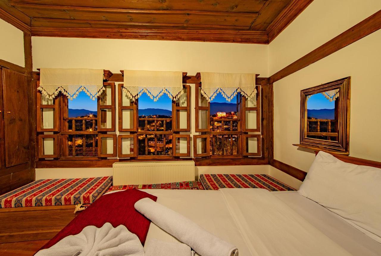 סאפראנבולו Hanedan Konak Hotel מראה חיצוני תמונה