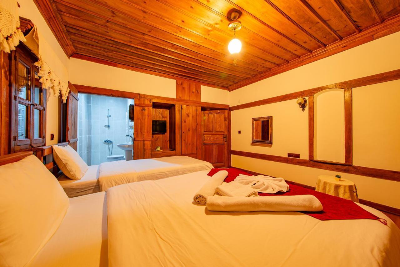 סאפראנבולו Hanedan Konak Hotel מראה חיצוני תמונה