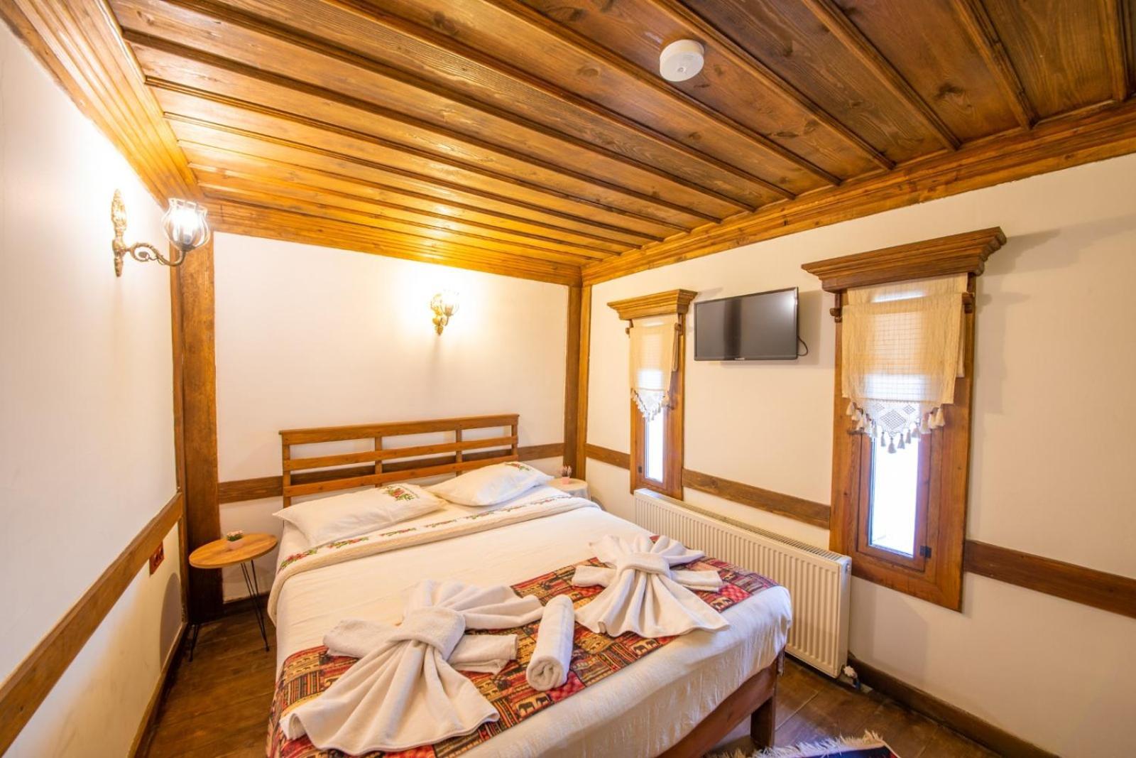 סאפראנבולו Hanedan Konak Hotel מראה חיצוני תמונה