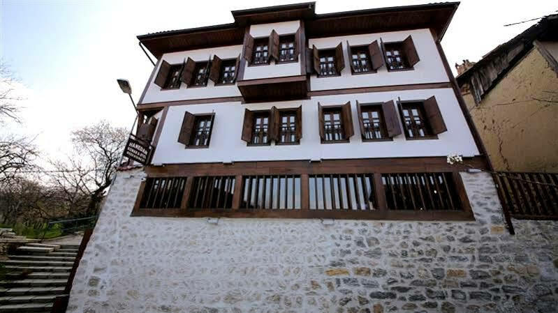 סאפראנבולו Hanedan Konak Hotel מראה חיצוני תמונה